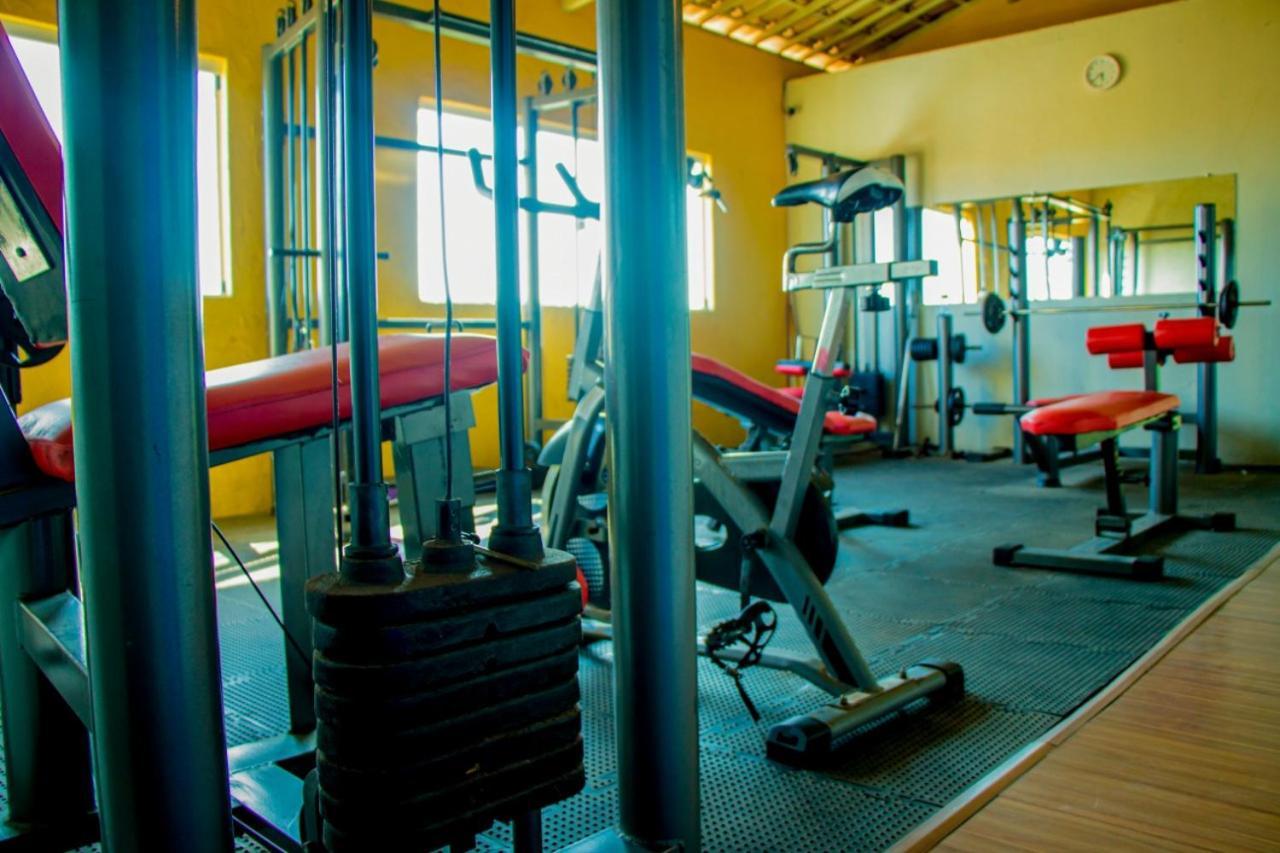 Business Center Hotel Sao Goncalo do Amarante  エクステリア 写真